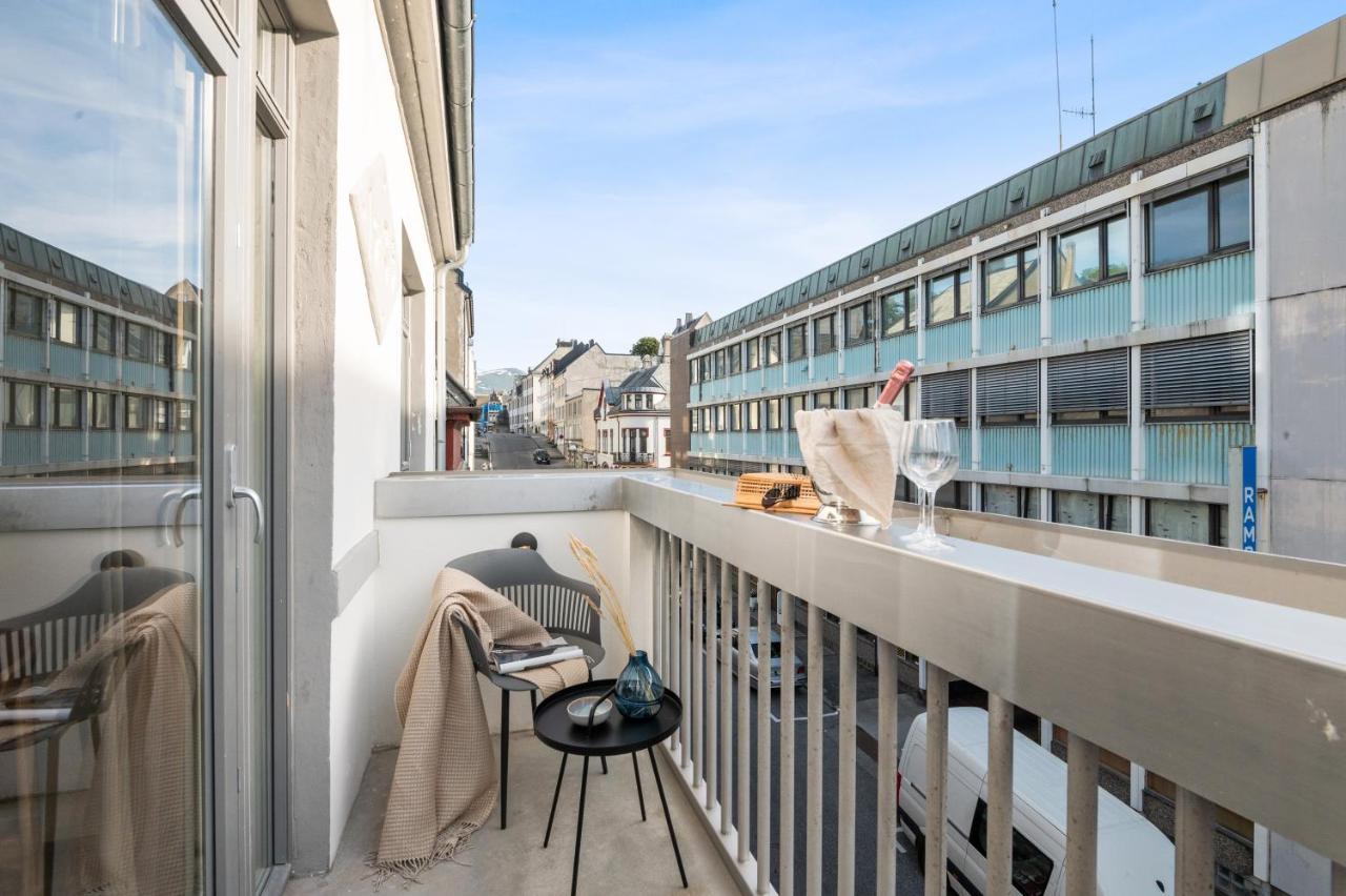 Aalesund City Apartment Buitenkant foto